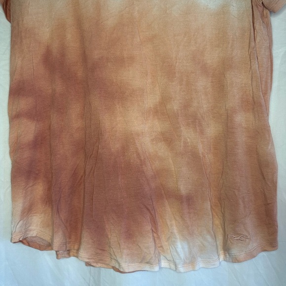Hollister Women’s Short Sleeve Tie Dye Orange/Pink/White Top size Medium - Picture 3 of 11